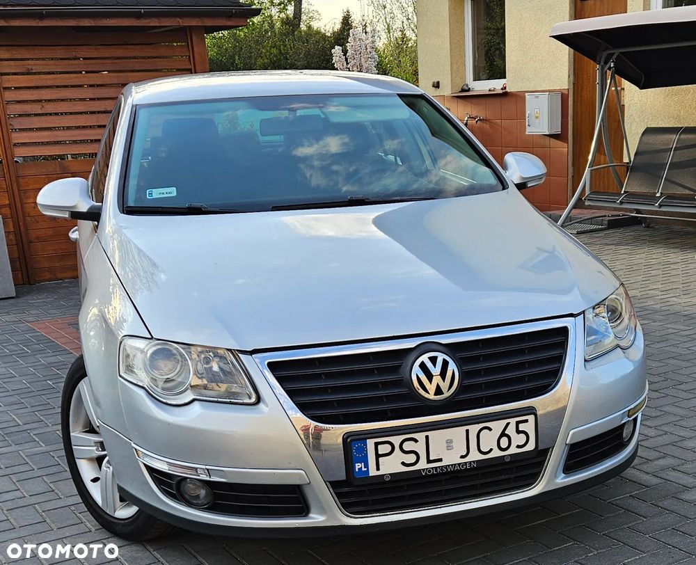 Volkswagen Passat 1.9 TDI Comfortline Family - 1