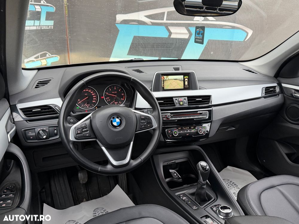 BMW X1 xDrive18d - 8