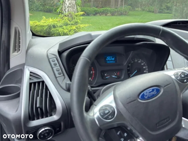 Ford TRANSIT CUSTOM - 8