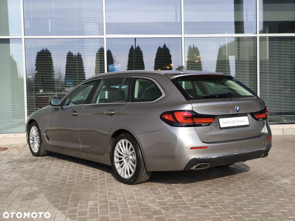 BMW Seria 5 530d xDrive Luxury Line - 5