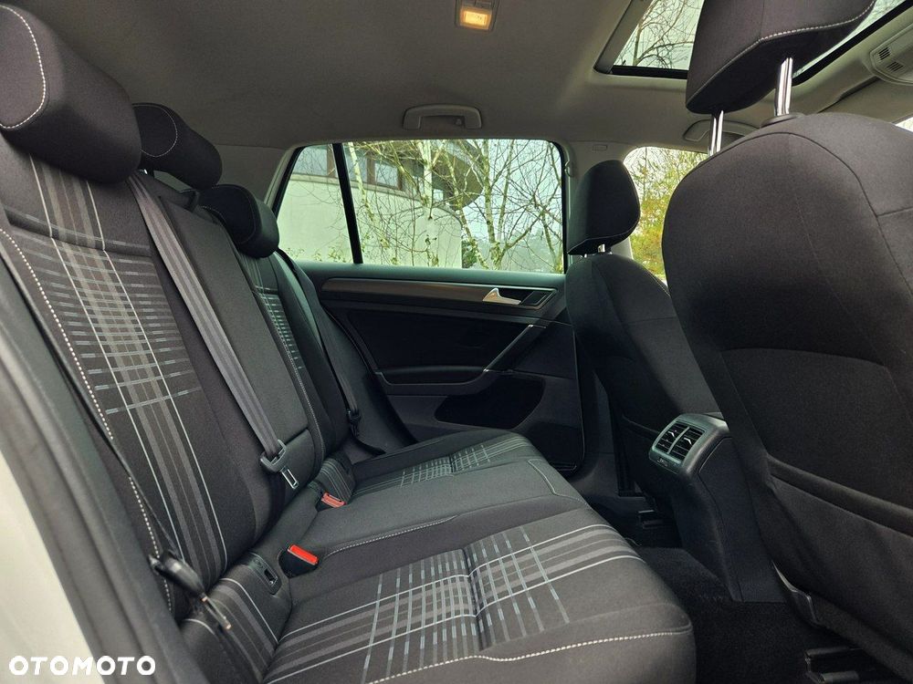 Volkswagen Golf 1.4 TSI (BlueMotion Technology) DSG Comfortline - 8