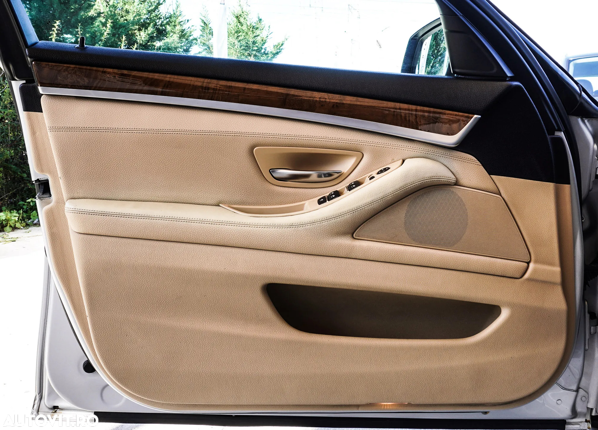 BMW Seria 5 - 24