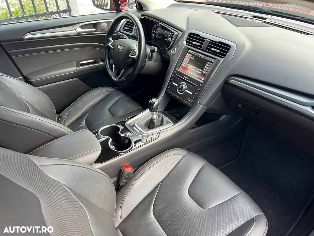 Ford Mondeo 1.5 TDCi ECOnetic Start-Stopp Titanium - 13