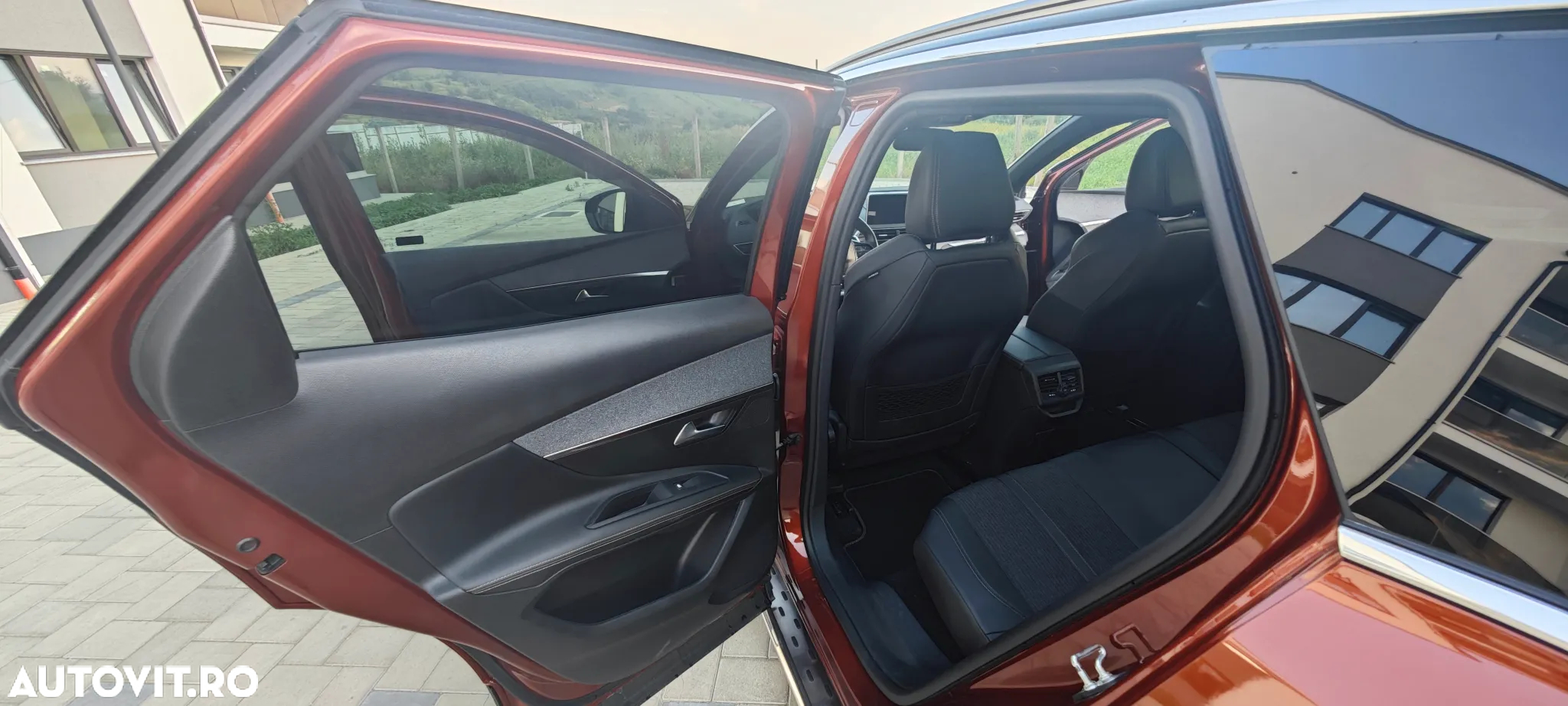 Peugeot 3008 1.6 PureTech Turbo S&S EAT8 GT-Line - 22