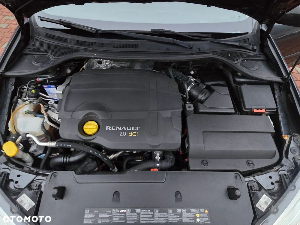 Renault Laguna 2.0 dCi FAP Initiale - 34