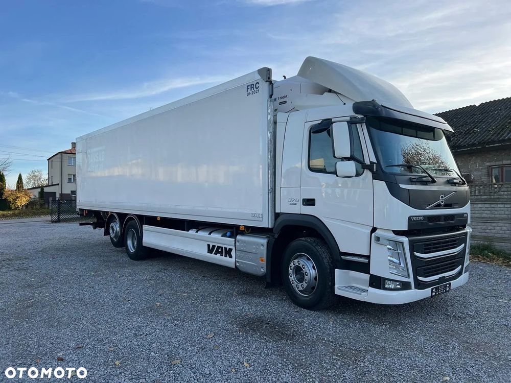 Volvo FM 370 / 6x2 / Chłodnia / Winda / - 20