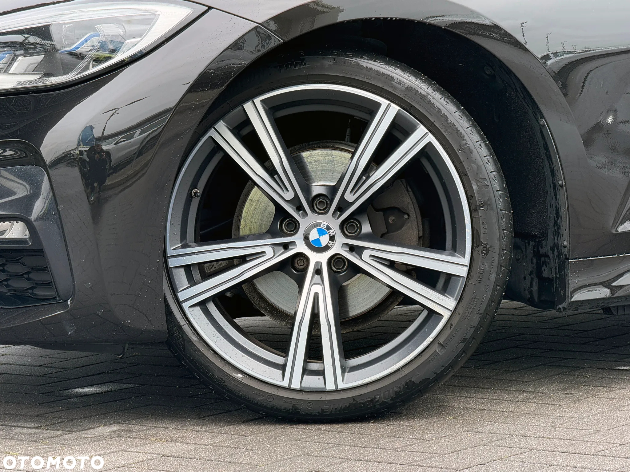 BMW Seria 3 320d M Sport - 9