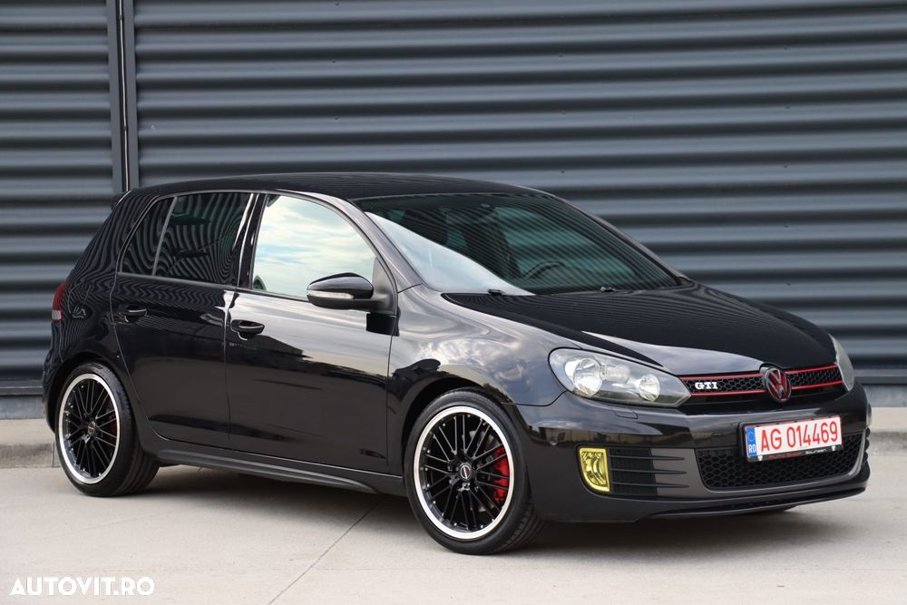 Volkswagen Golf - 11