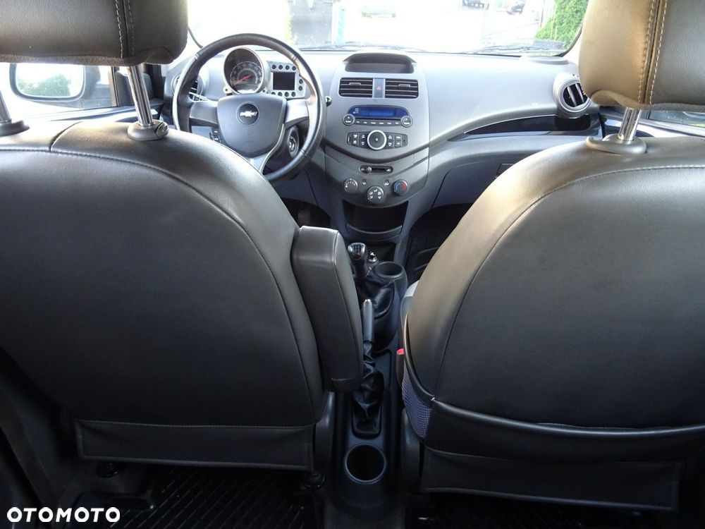 Chevrolet Spark - 12