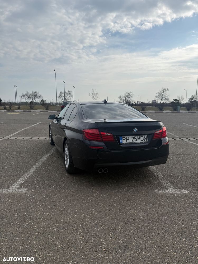 BMW Seria 5 525d Aut. - 6