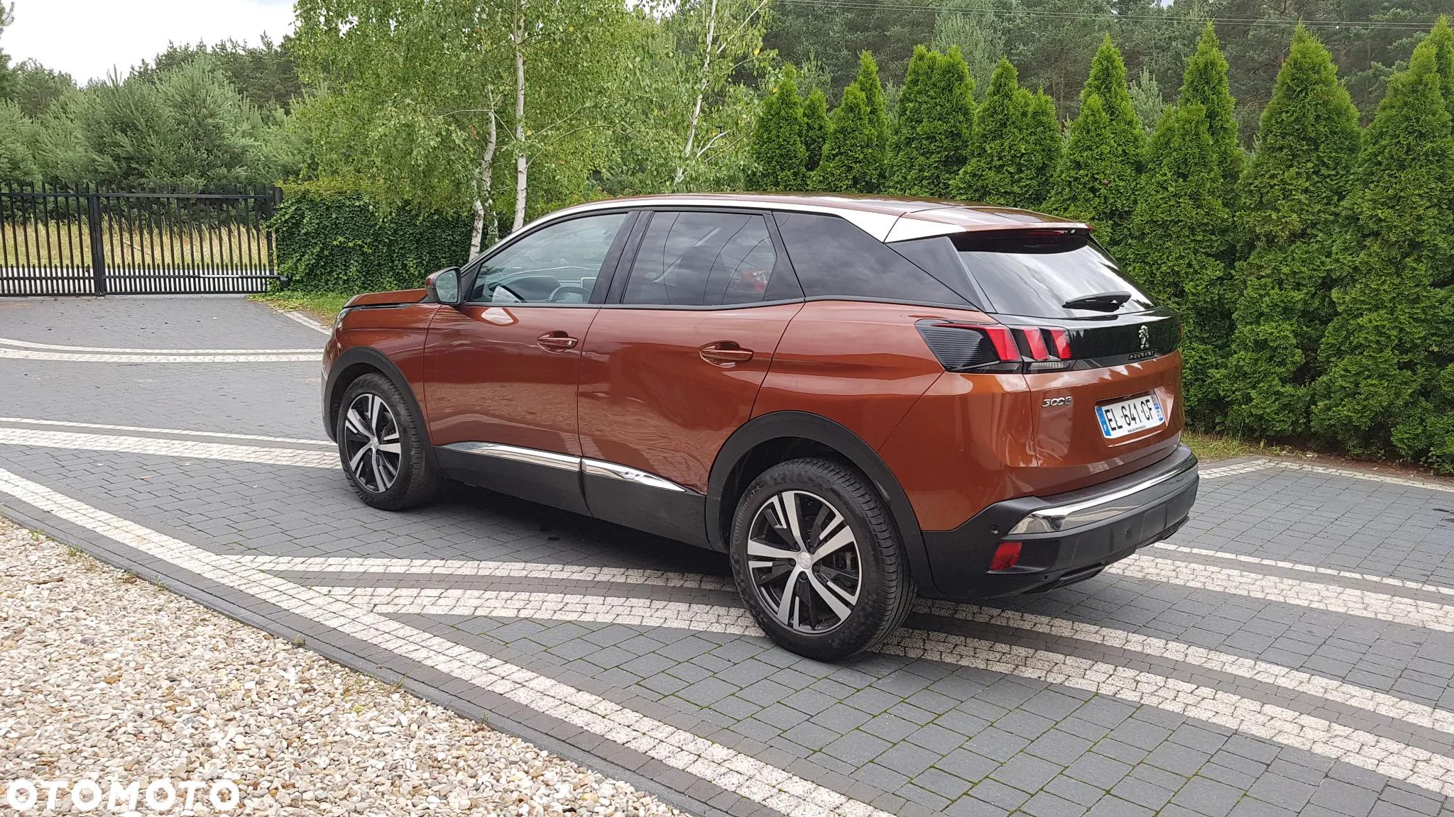 Peugeot 3008 1.6 BlueHDi Style S&S - 4