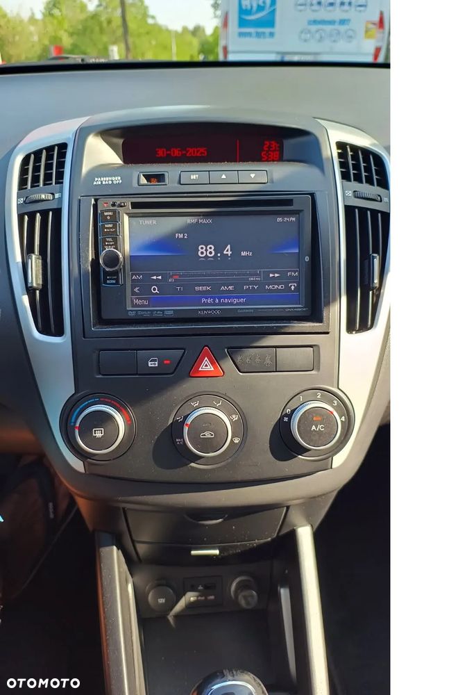 Kia Ceed 1.6 CRDi 128 97g Edition 7 - 21