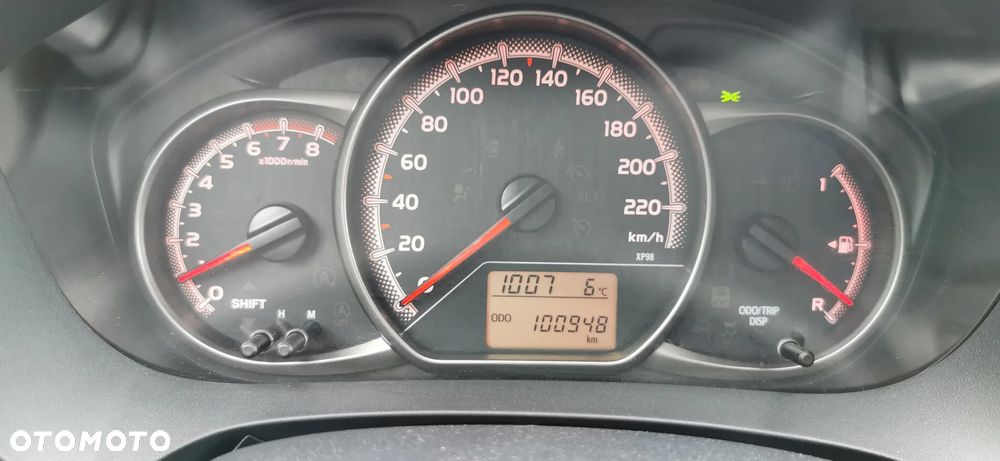 Toyota Yaris 1.33 VVT-i Comfort - 8