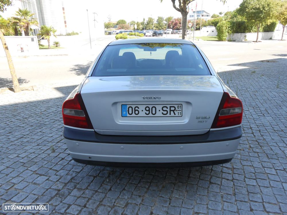 Volvo S80 2.0 T - 9