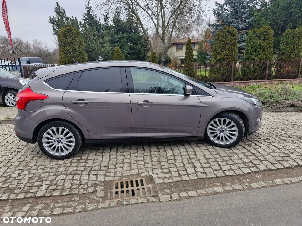 Ford Focus 1.0 EcoBoost Ambiente - 3