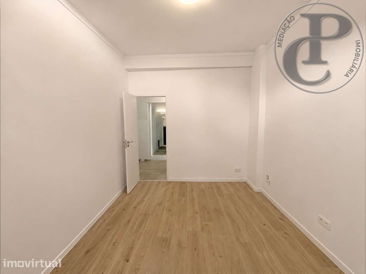 Apartamento T4 na Cruz de Pau - Grande imagem: 2/12