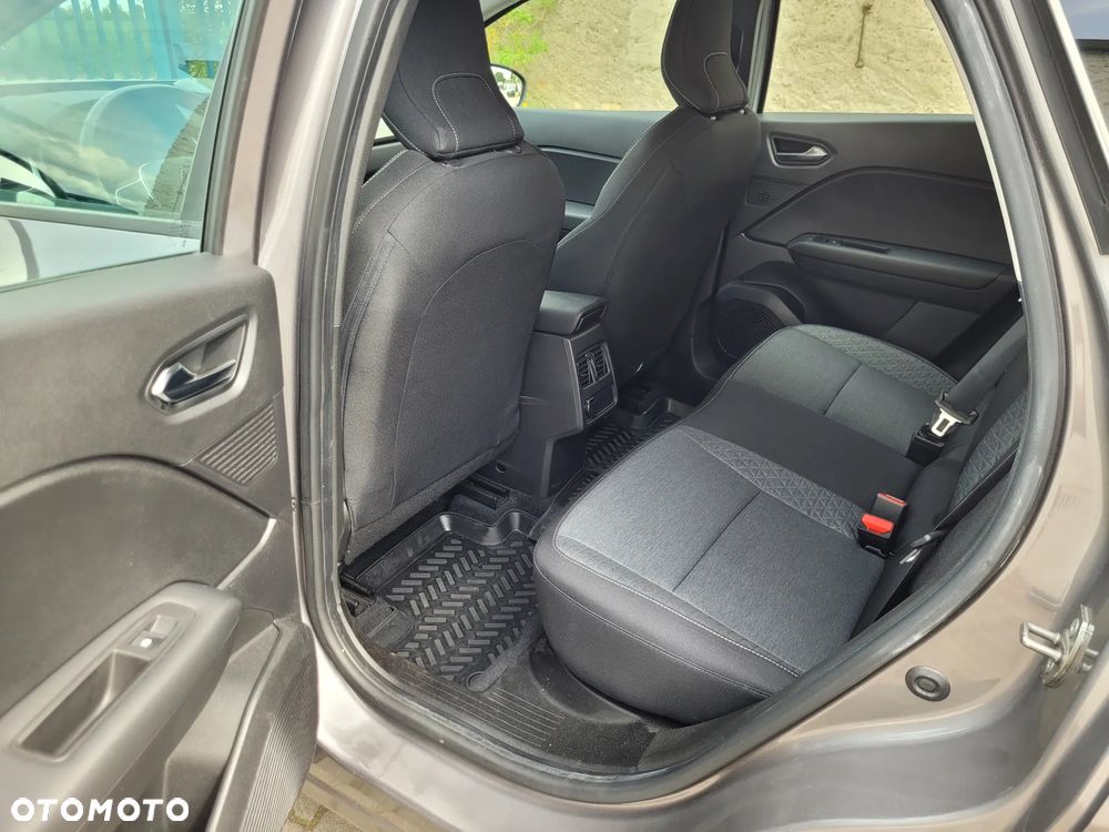 Renault Captur TCe Mild Hybrid 140 EDC GPF EVOLUTION - 15