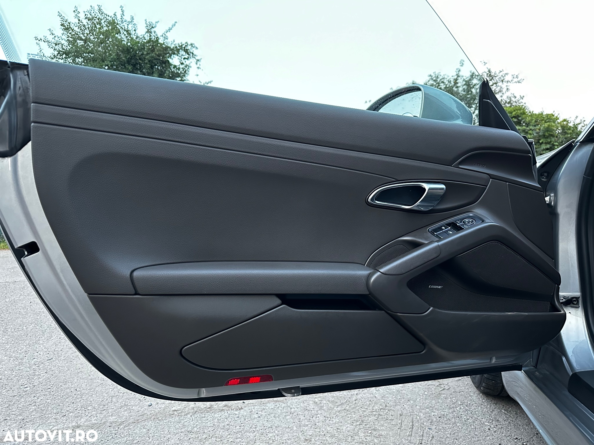 Porsche Cayman 718 - 11