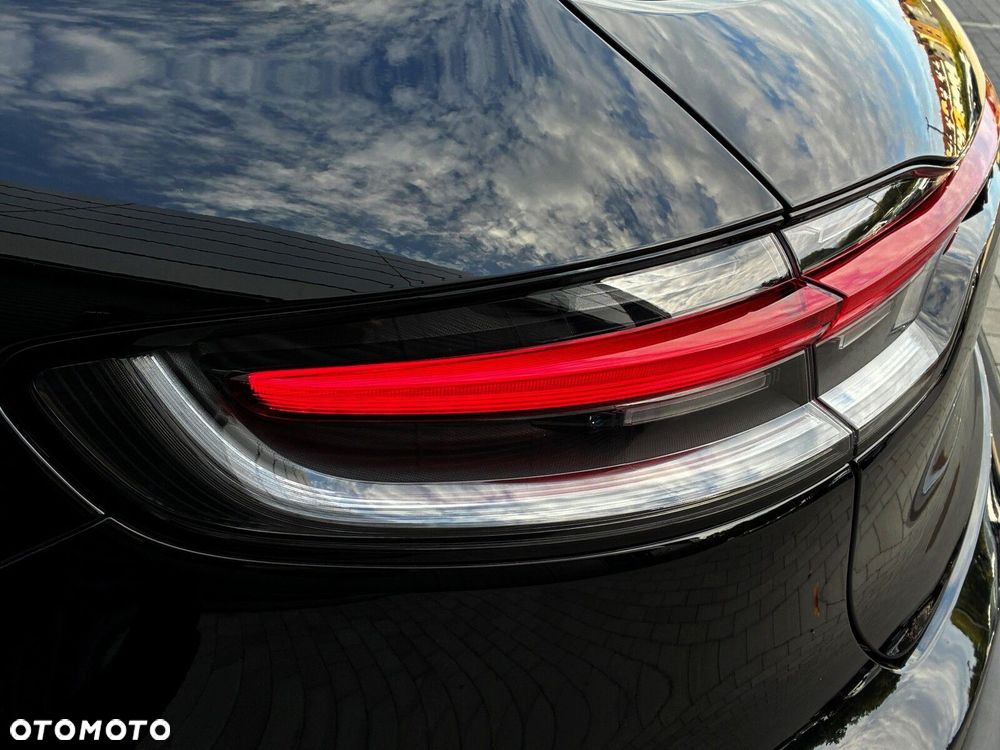 Porsche Macan - 12