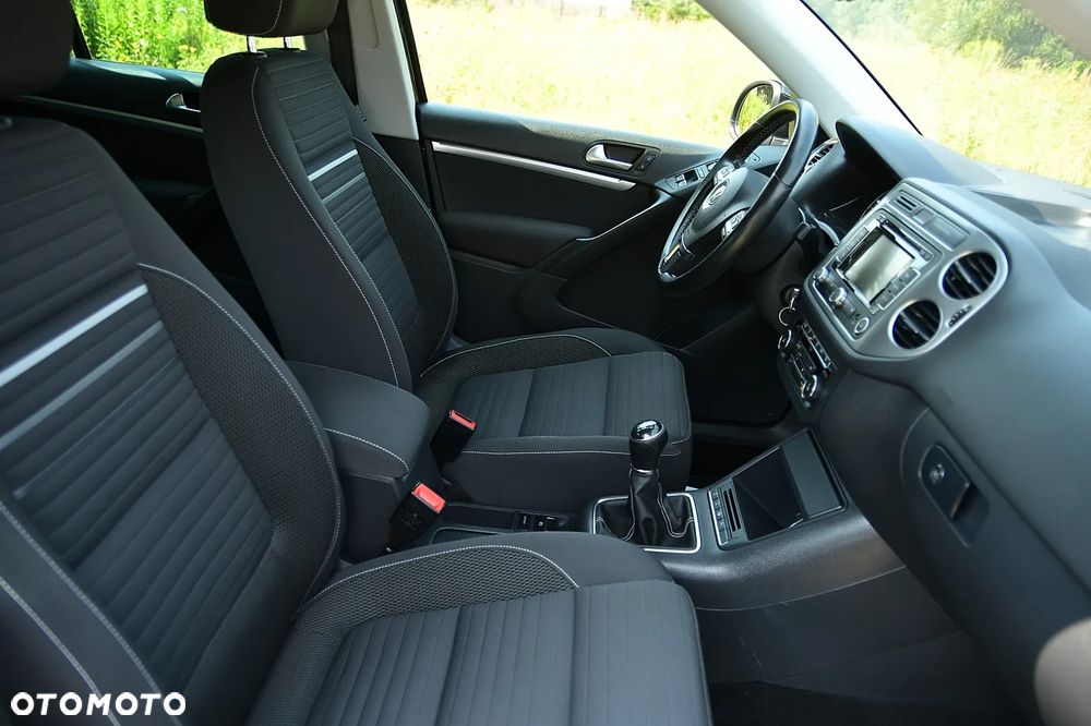 Volkswagen Tiguan 2.0 TDI DPF BlueMotion Technology Cup Sport & Style - 21