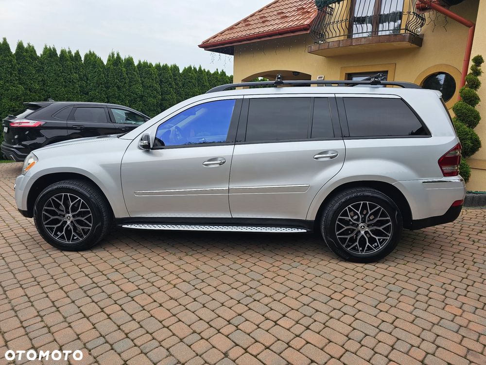 Mercedes-Benz GL - 7