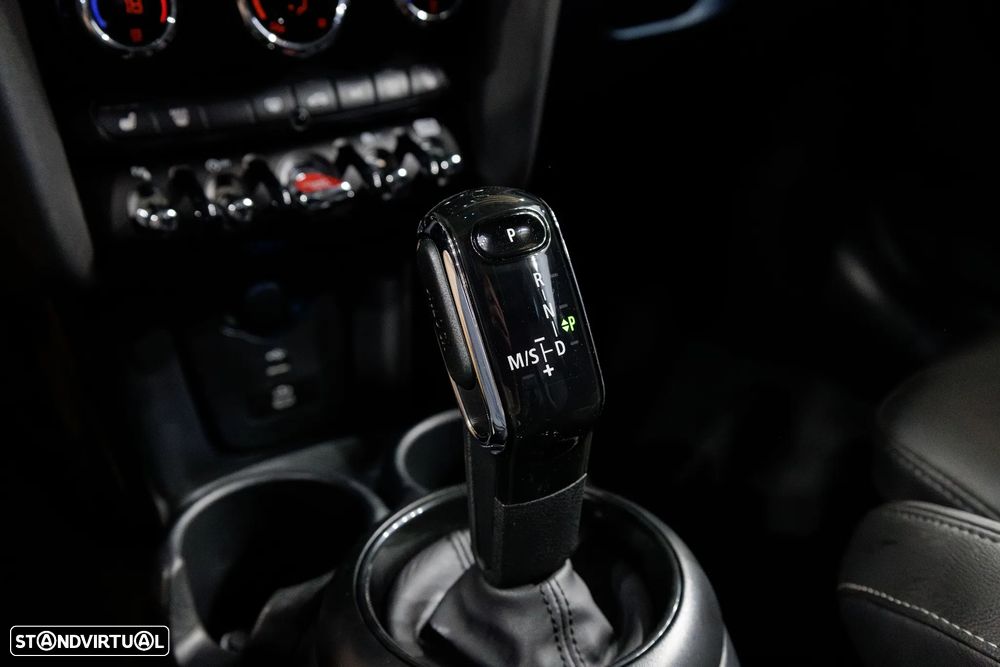 MINI 3 Portas Cooper Auto - 22