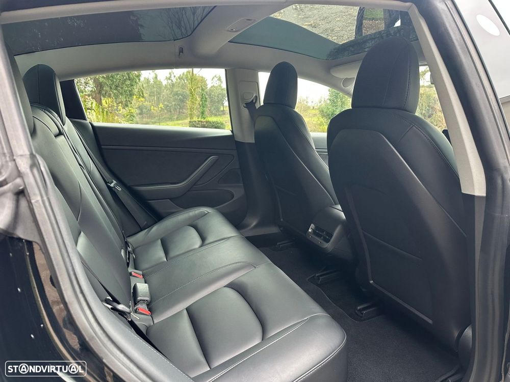 Tesla Model 3 Long-Range Dual Motor AWD - 19