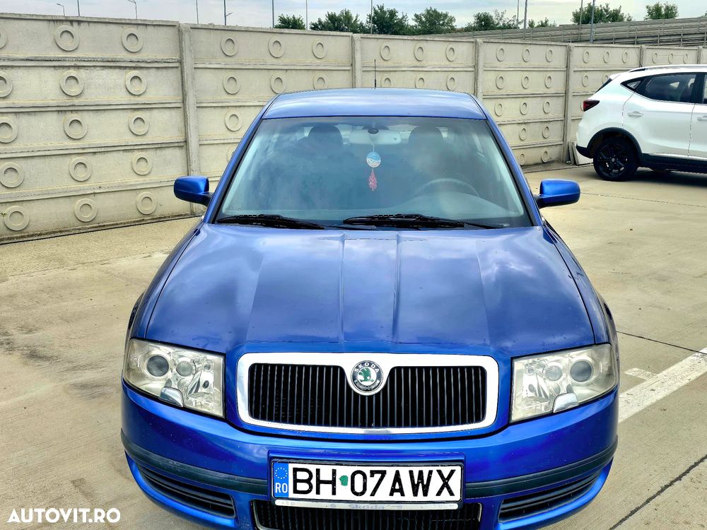 Skoda Superb 1,9TDI Elegance - 3
