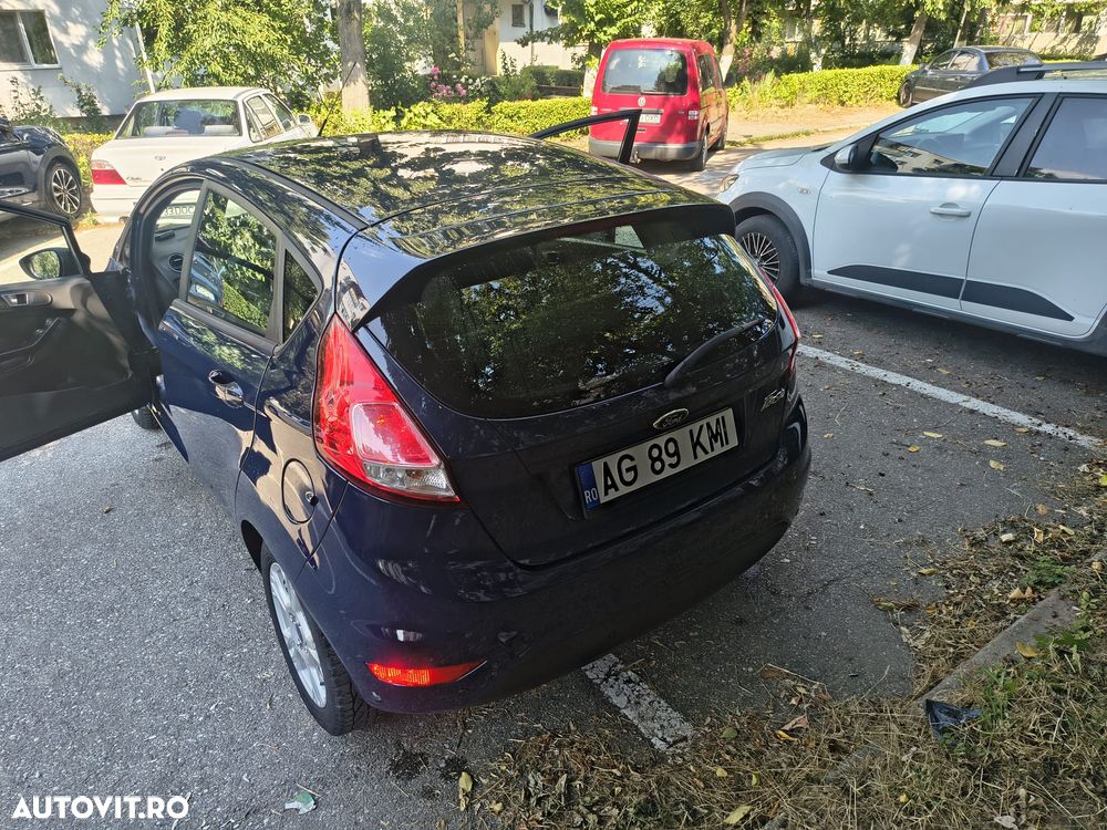 Ford Fiesta 1.6 Trend - 12