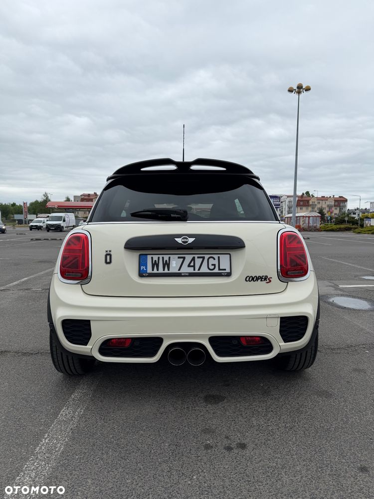 MINI Cooper S Standard - 5
