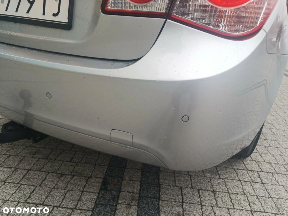 Chevrolet Cruze - 14