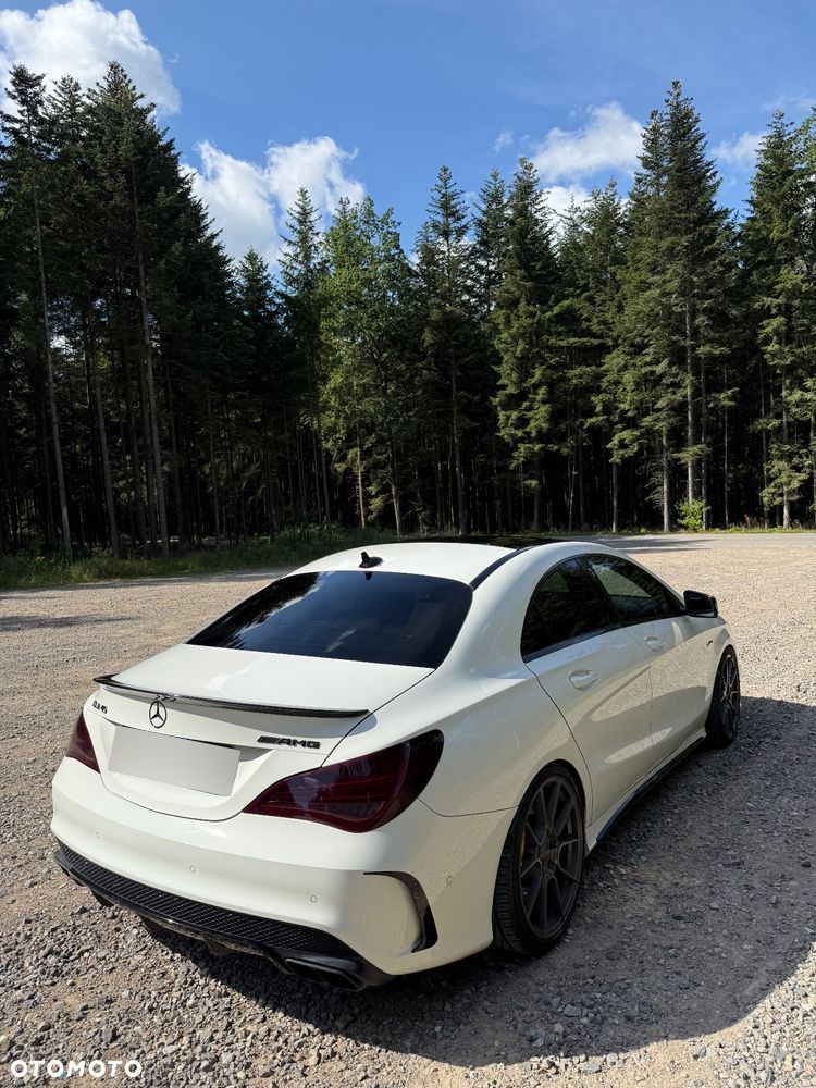 Mercedes-Benz CLA - 5