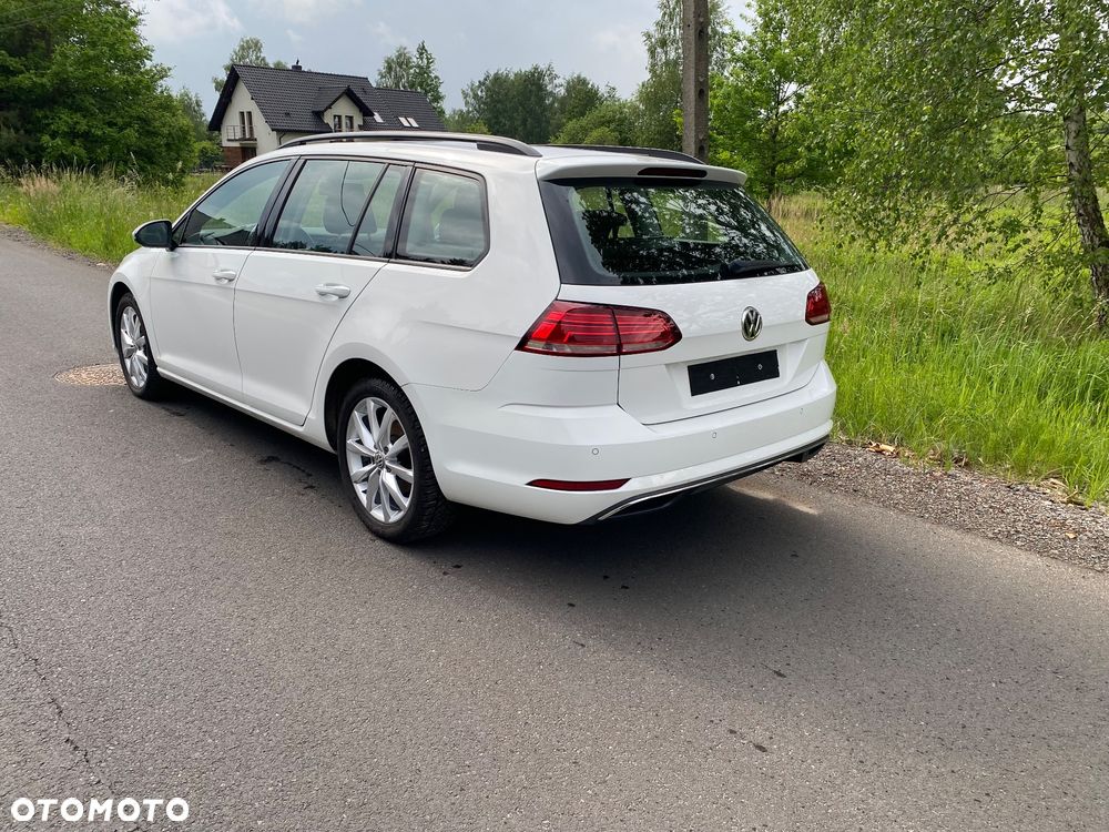 Volkswagen Golf 1.5 TSI BMT Evo Comfortline - 5