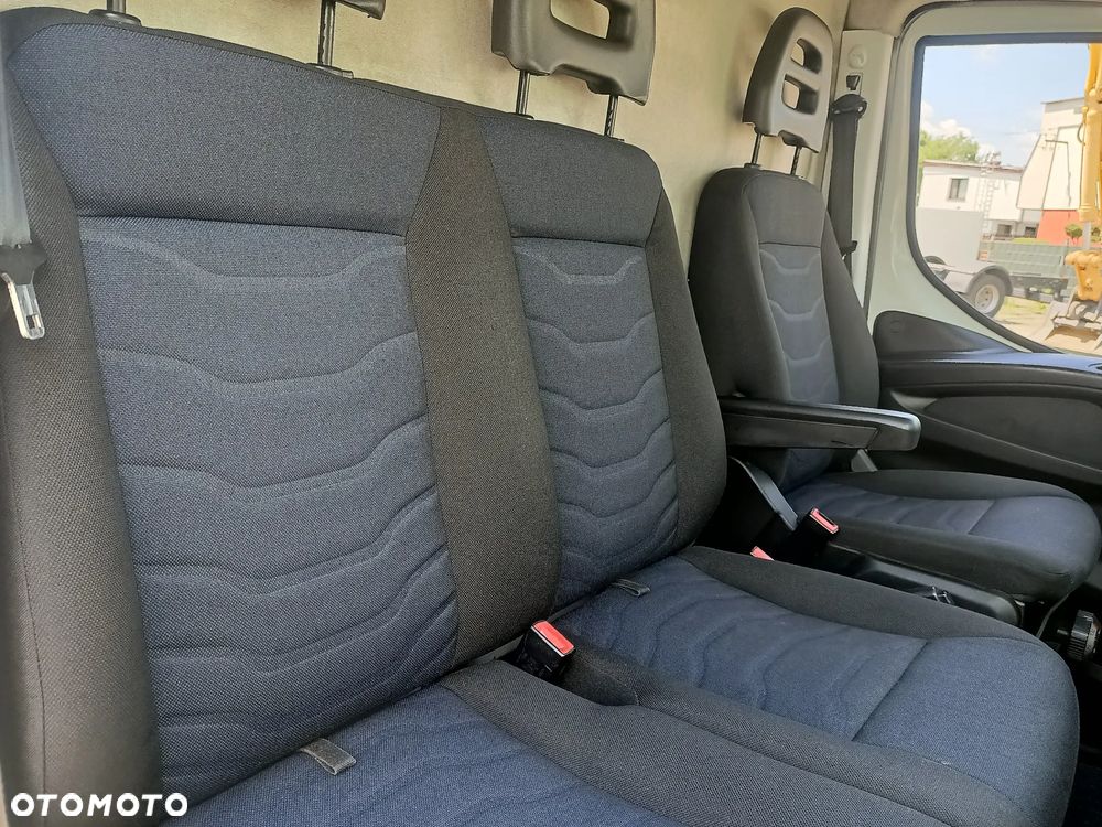 Iveco 35S14 Maxi Blaszak Na Blizniakach 3 osobowy Polski Salon - 18