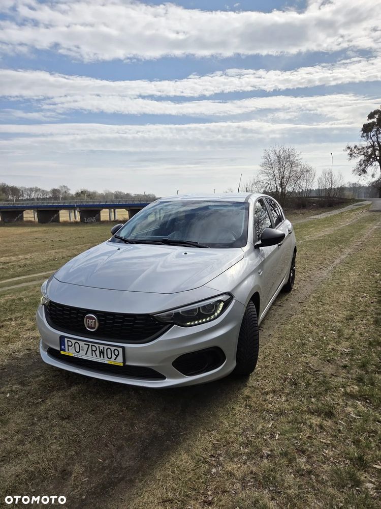 Fiat Tipo 1.4 T-Jet 16v Street - 25