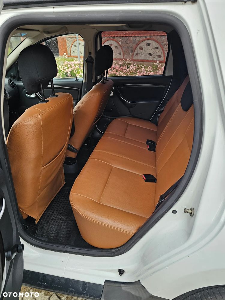 Dacia Duster 1.6 16V 4x2 - 14