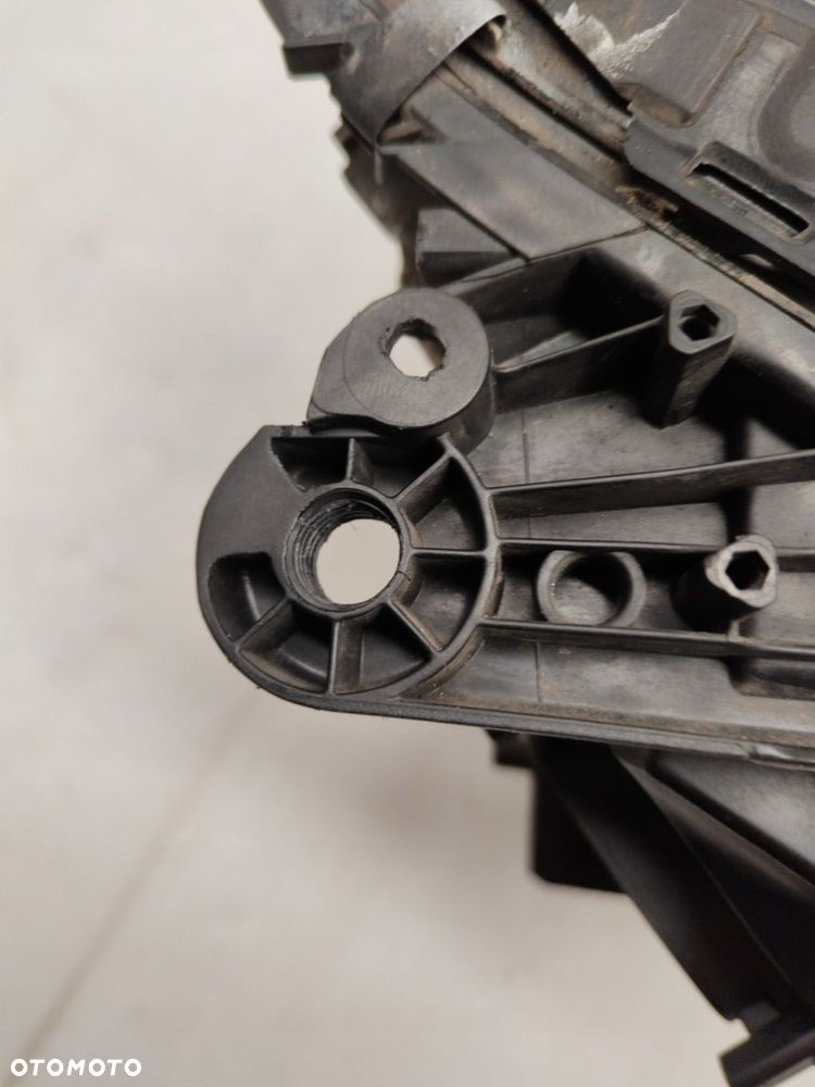 MERCEDES GLE W166 ILS LED LAMPA PRAWY PRZÓD - 11