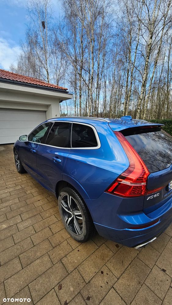 Volvo XC 60 D4 AWD R-Design - 4