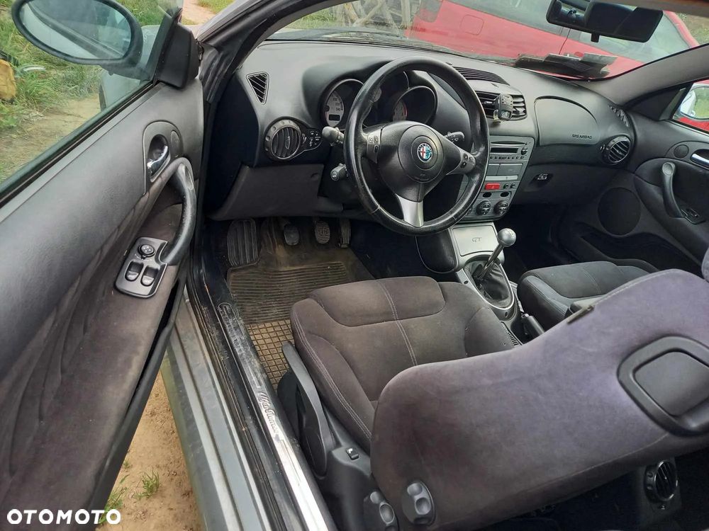 części Alfa Romeo GT  1.8 benzyna  coupe 2005r - 10