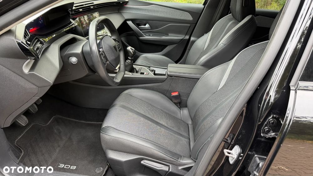 Peugeot 308 - 26