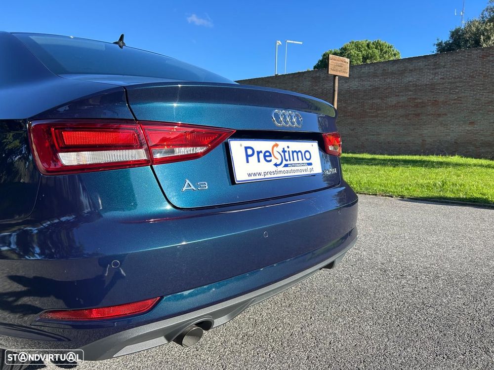 Audi A3 Limousine 30 TDI Design - 27