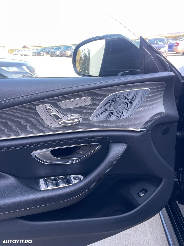 Mercedes-Benz CLS 350 d 4MATIC Aut - 29