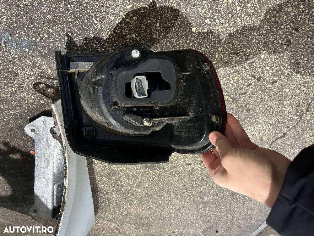 Stop dreapta aripa VW Volkswagen Golf 5 PLUS + 2008 - 5