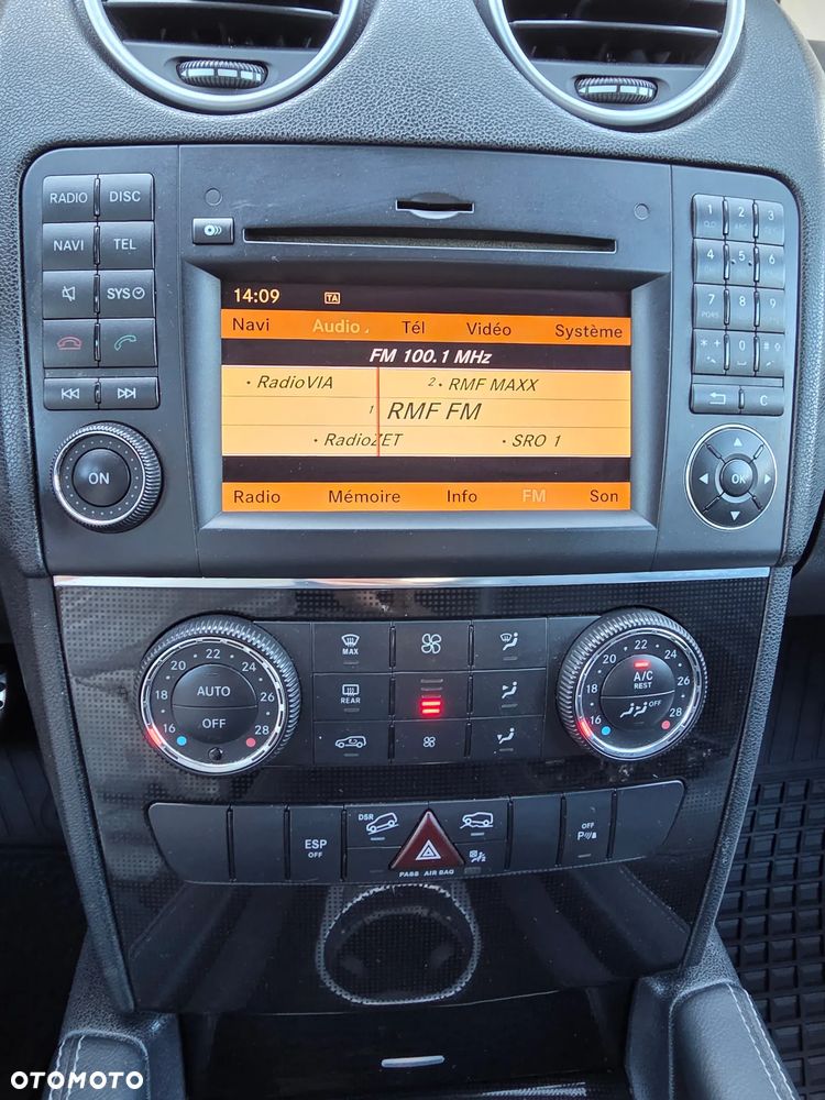 Mercedes-Benz ML 300 CDI 4Matic 7G-TRONIC DPF BlueEFFICIENCY Grand Edition - 11