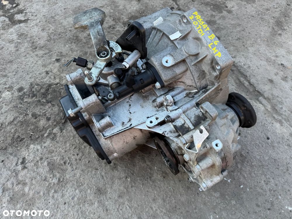 Skrzynia biegów LHP 2.0 TDI Volkswagen Passat B6 OE - 2