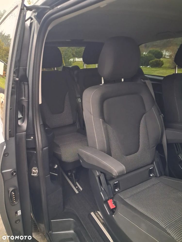 Mercedes-Benz Klasa V 250 d Extralang 9G-TRONIC Avantgarde Edition 2020 - 12