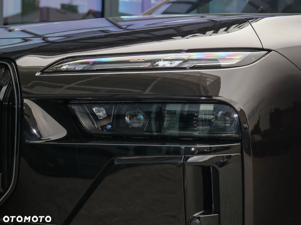 BMW Seria 7 750e PHEV xDrive M Sport sport - 10