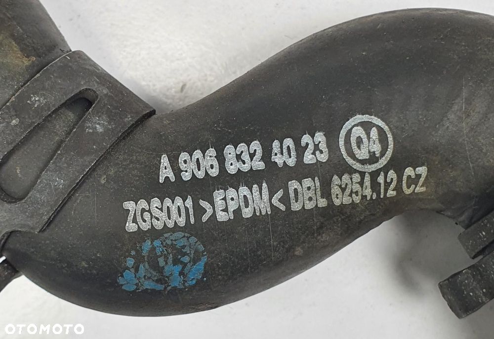 WĄŻ RURA WODY MERCEDES SPRINTER W906 3.0 CDI V6 A9068324023 - 2
