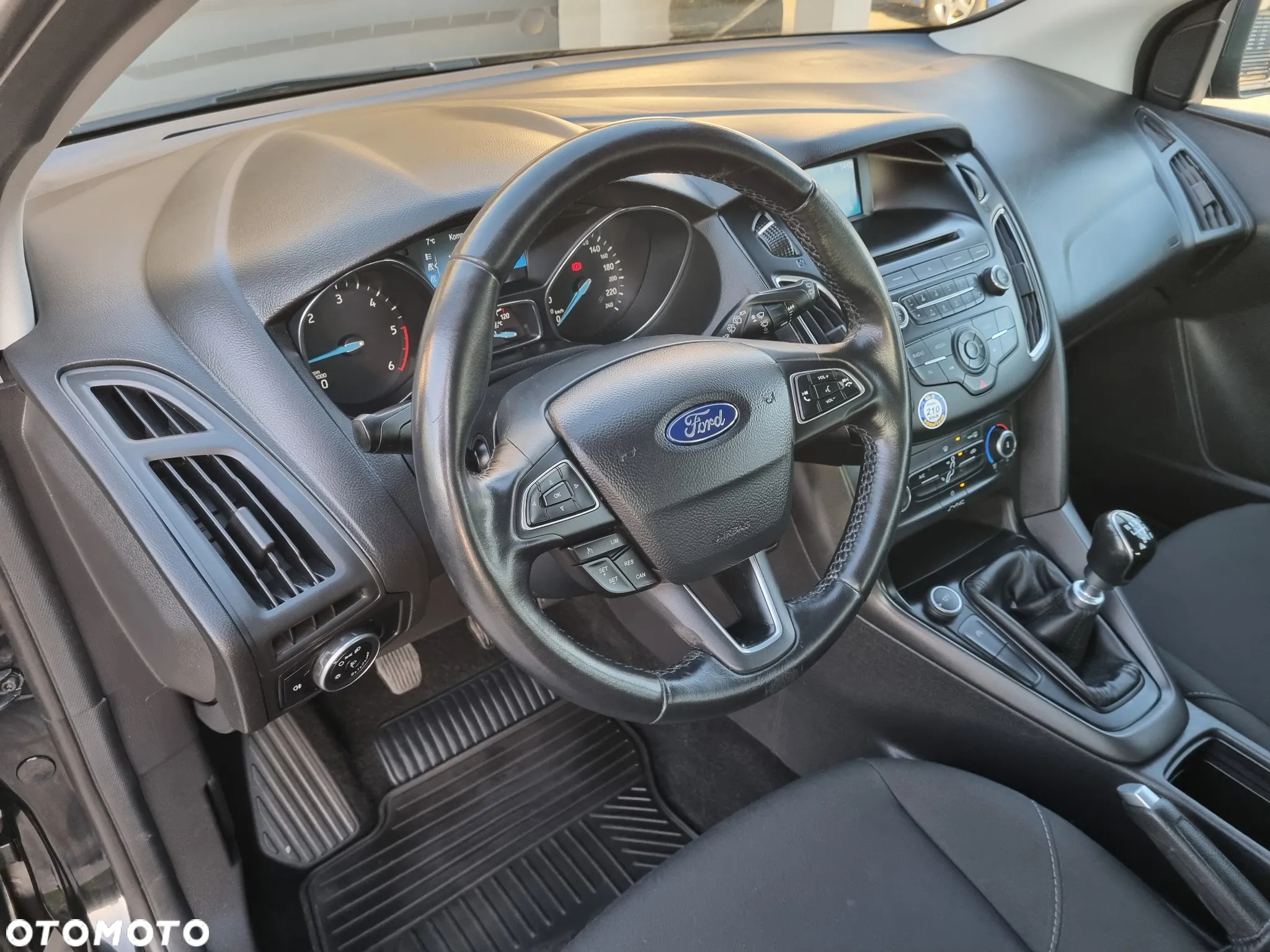Ford Focus 1.5 EcoBlue Start-Stopp-System COOL&CONNECT - 14