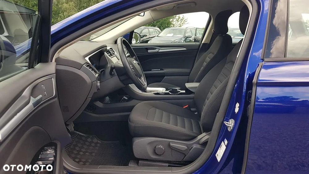 Ford Mondeo 2.0 TDCi Ambiente - 19